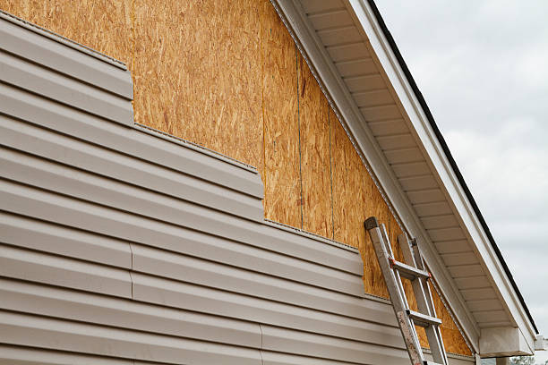 24/7 Emergency Vinyl Siding experts in Hollsopple, PA